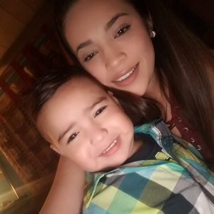 Meet your Posher, Alondra